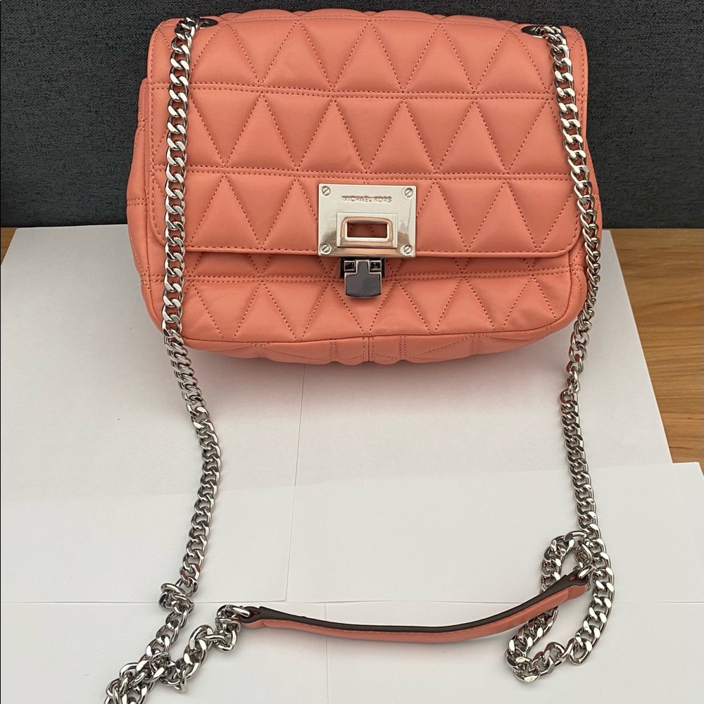 Michael Kors Vivianne Quilt Lther M Shld Flap Bag